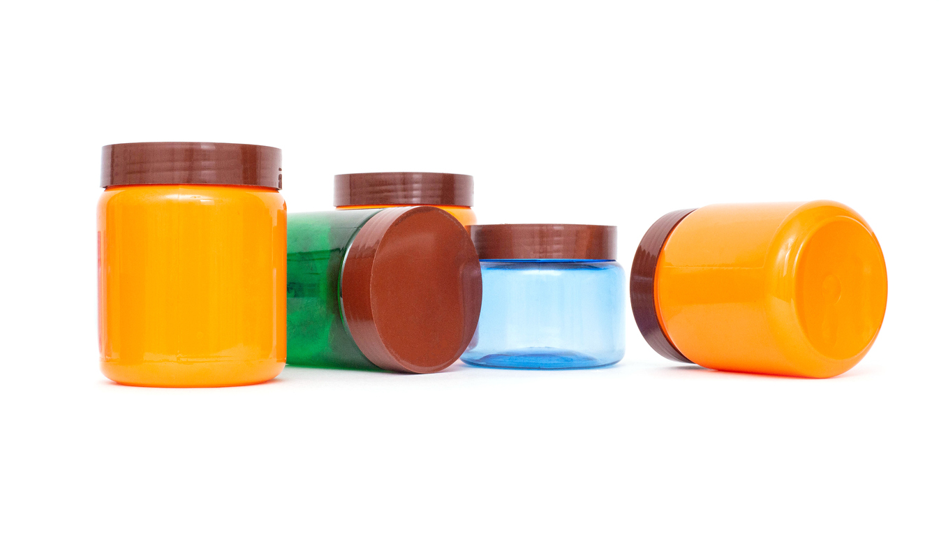 How Is Airtightness Achieved in Plastic Jar Lids?